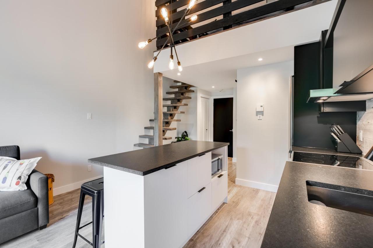 מונט טרמבלאנט Charming Redesigned Condo-10 Minutes From Mountain מראה חיצוני תמונה